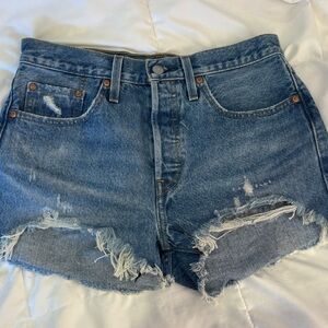 Levi’s 501 denim shorts